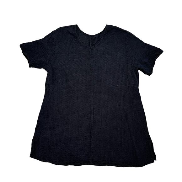 Women's Black Top - Picture 4 of 9